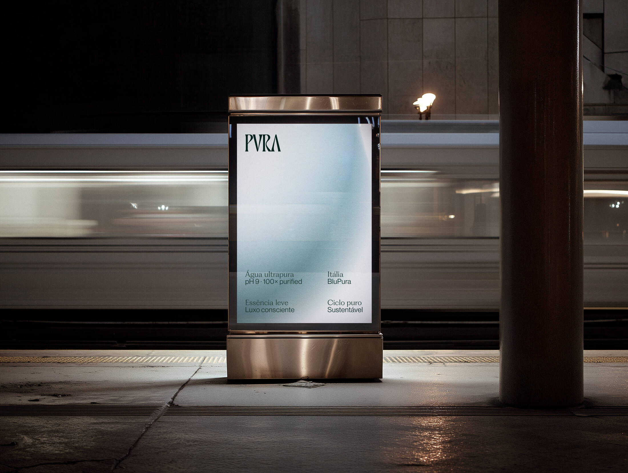 Painel PVRA em estação de metrô